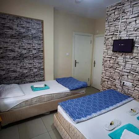 Hotel 22