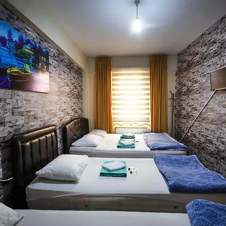 22 Hotel